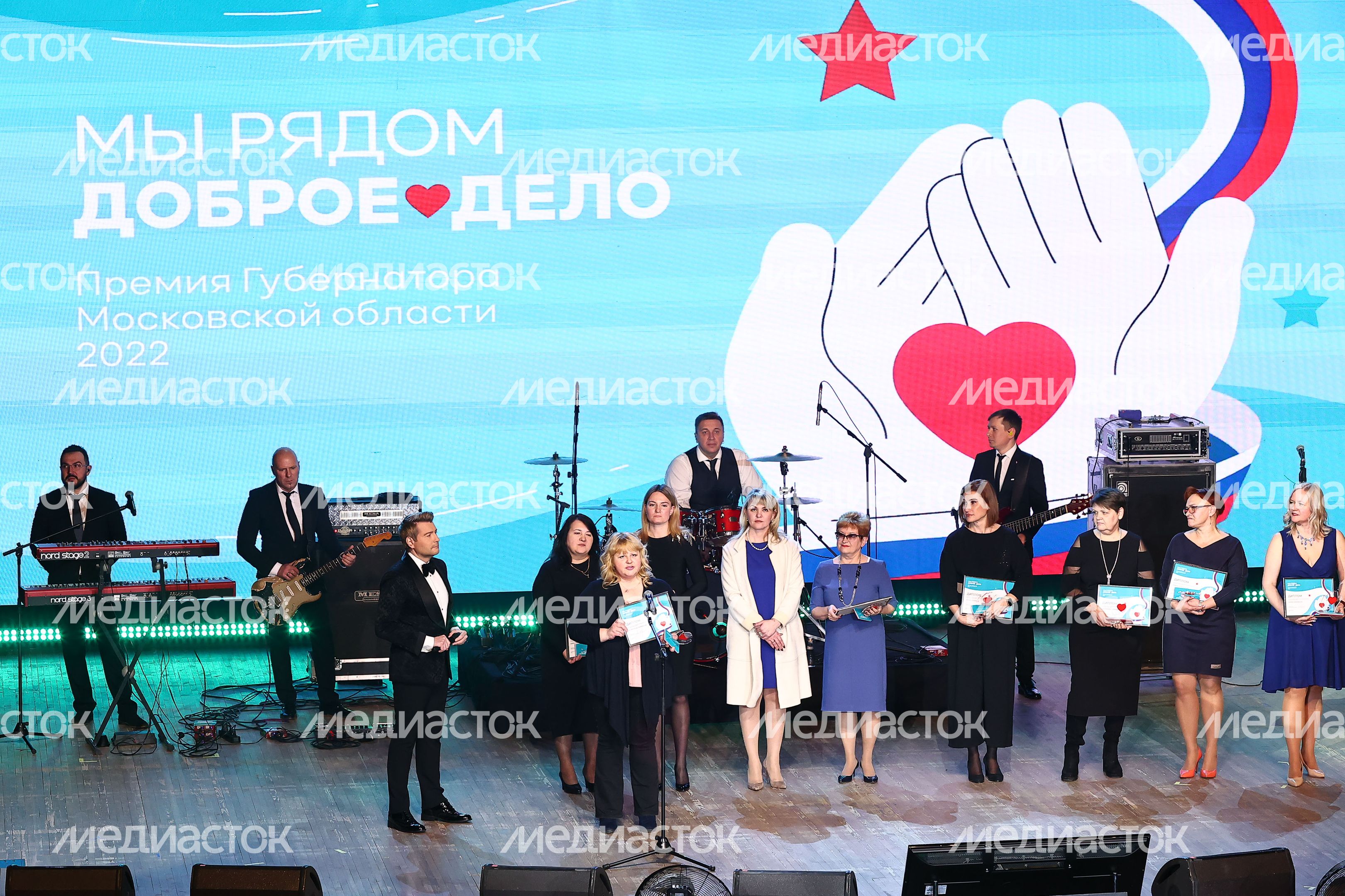 Награждение Губернатором лауреатов губернаторской премии «Мы рядом. Доброе дело»