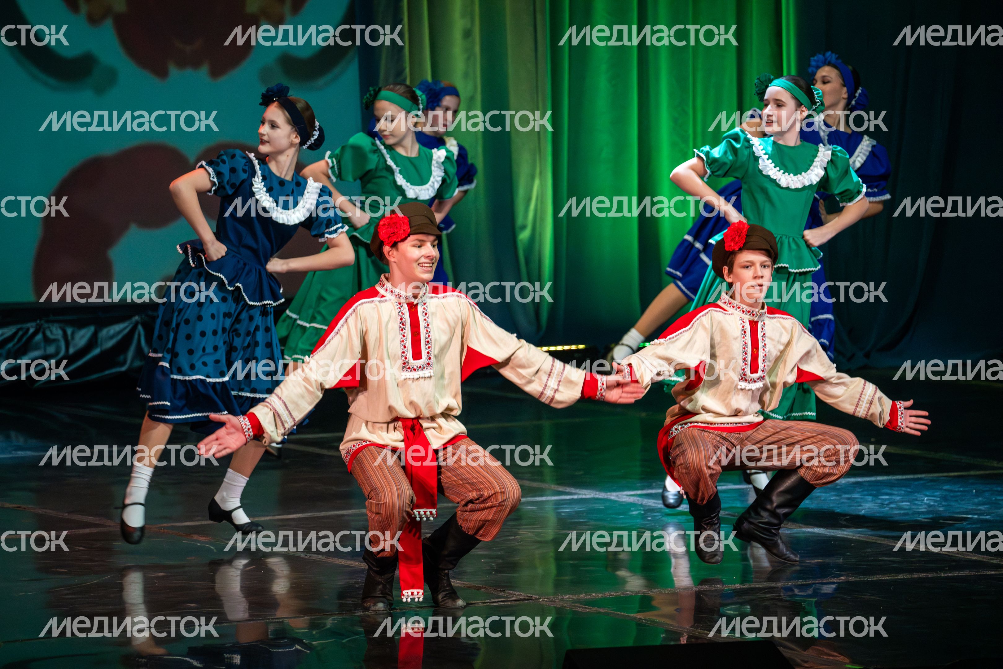Гала-концерт творческих коллективов XXV Фестиваля творчества Красногорска «Уникум-2026» Гала-концерт творческих коллективов XXV Фестиваля творчества Красногорска «Уникум-2026»