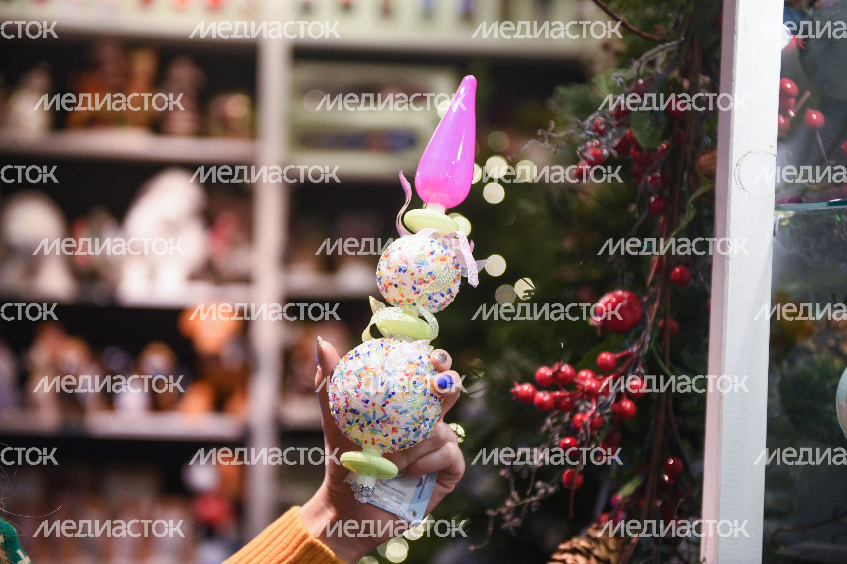 10 необычных новогодних украшений 