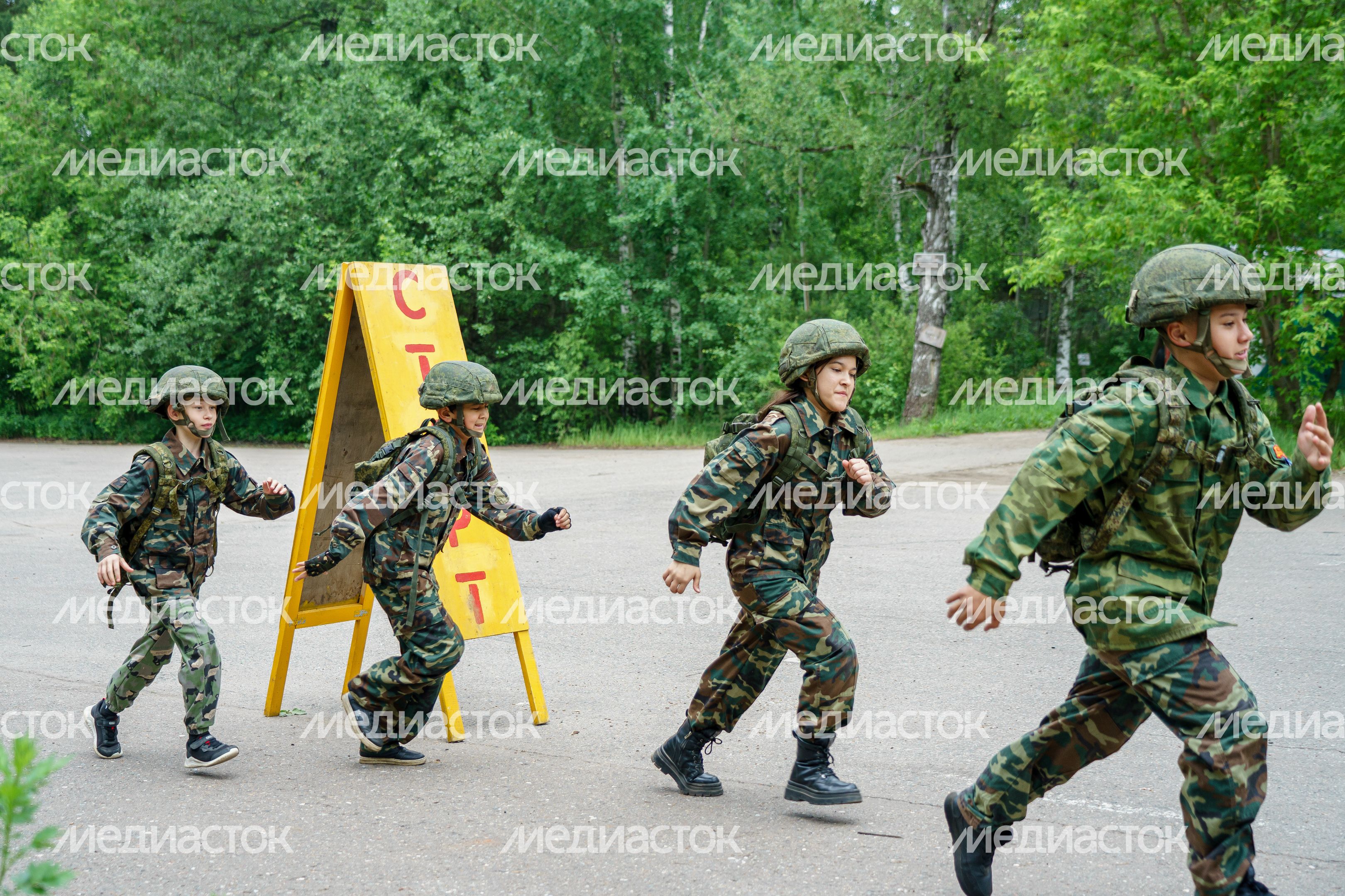 Межрегиональные соревнования воспитанников военно-патриотических клубов «Суворовские сборы» в Раменском Межрегиональные соревнования воспитанников военно-патриотических клубов «Суворовские сборы» в Раменском