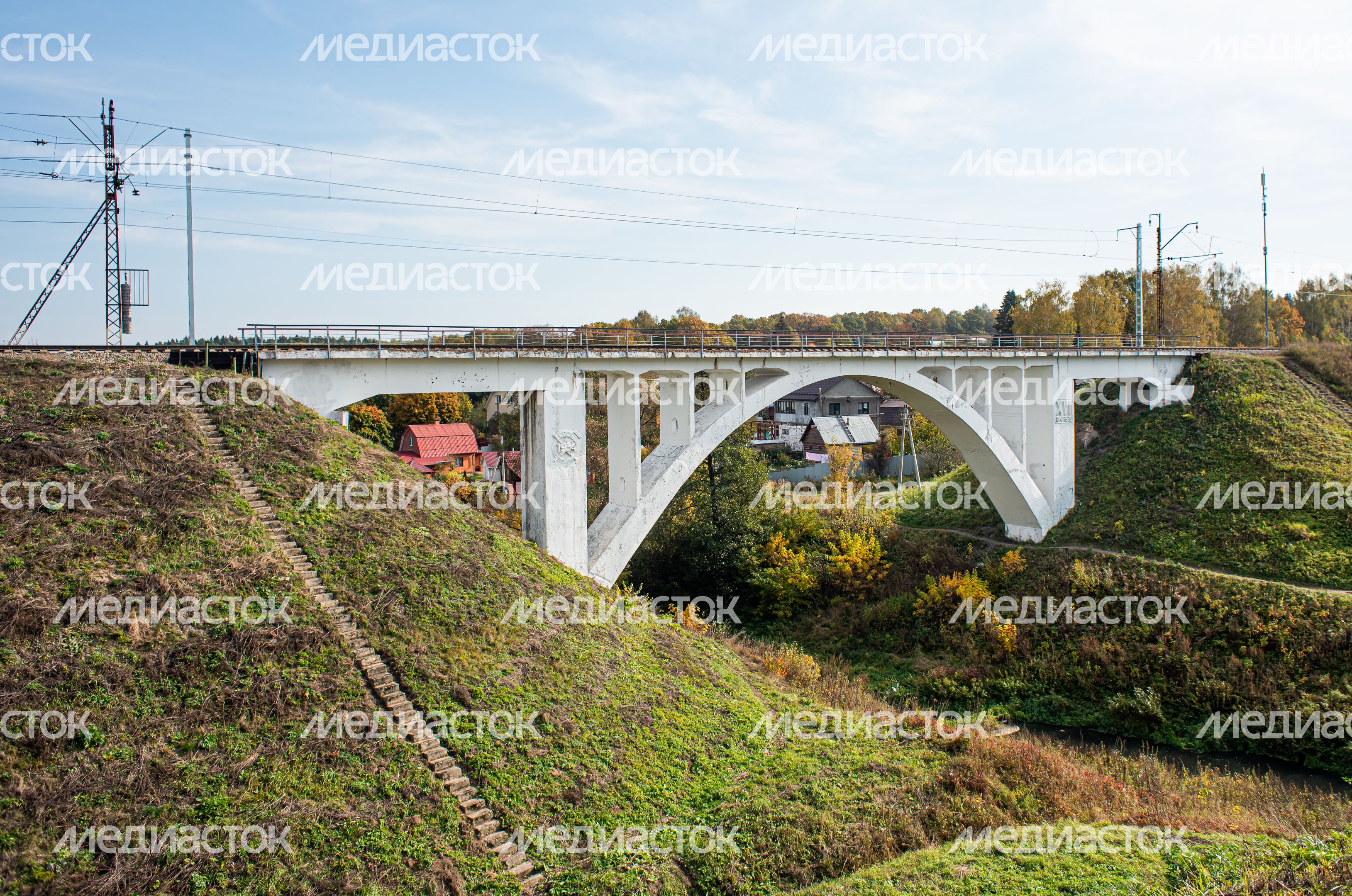Железнодорожный мост у станции Барыбино