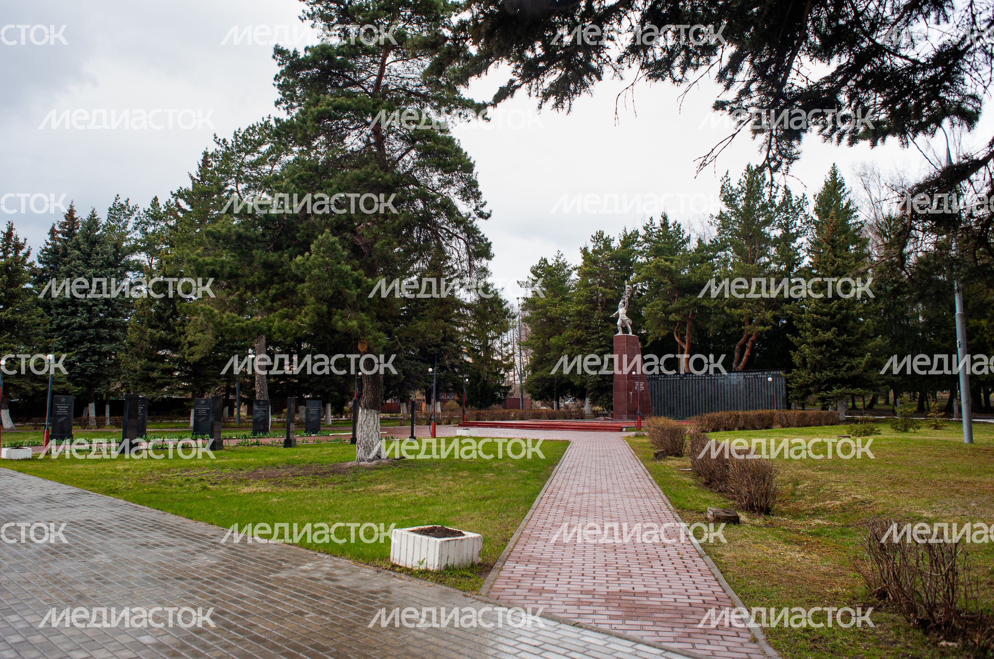 Весенние виды города Озёры