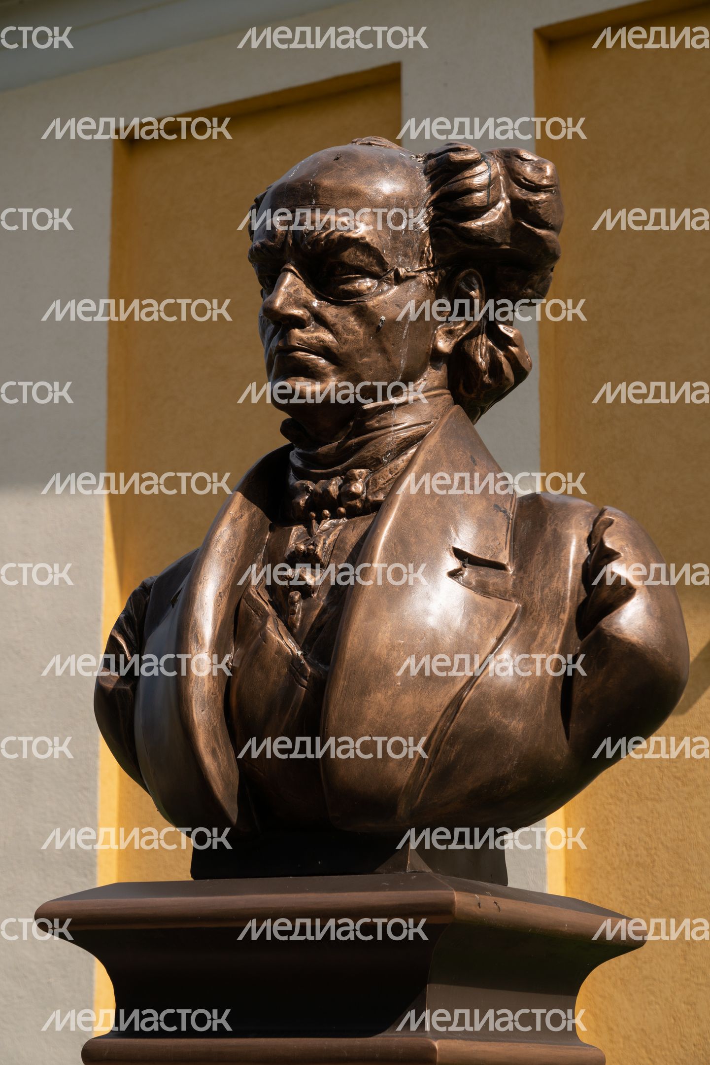 Лотошино. «Аллея русской литературы»