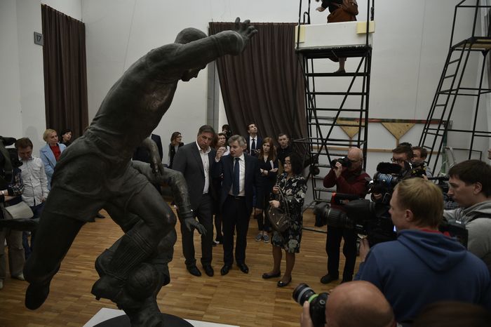 3D-сканирование скульптуры Чайкова «Футболисты» в Третьяковке