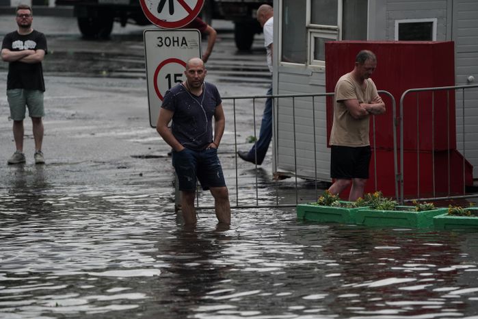Последствия ливня в Москве