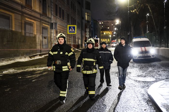 Обрушение кровли реконструируемого здания центре Москвы