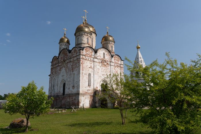 Лужецкий монастырь