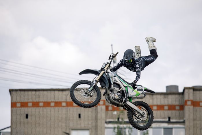 Шоу команды мотофристайла FMX13 в Лобне