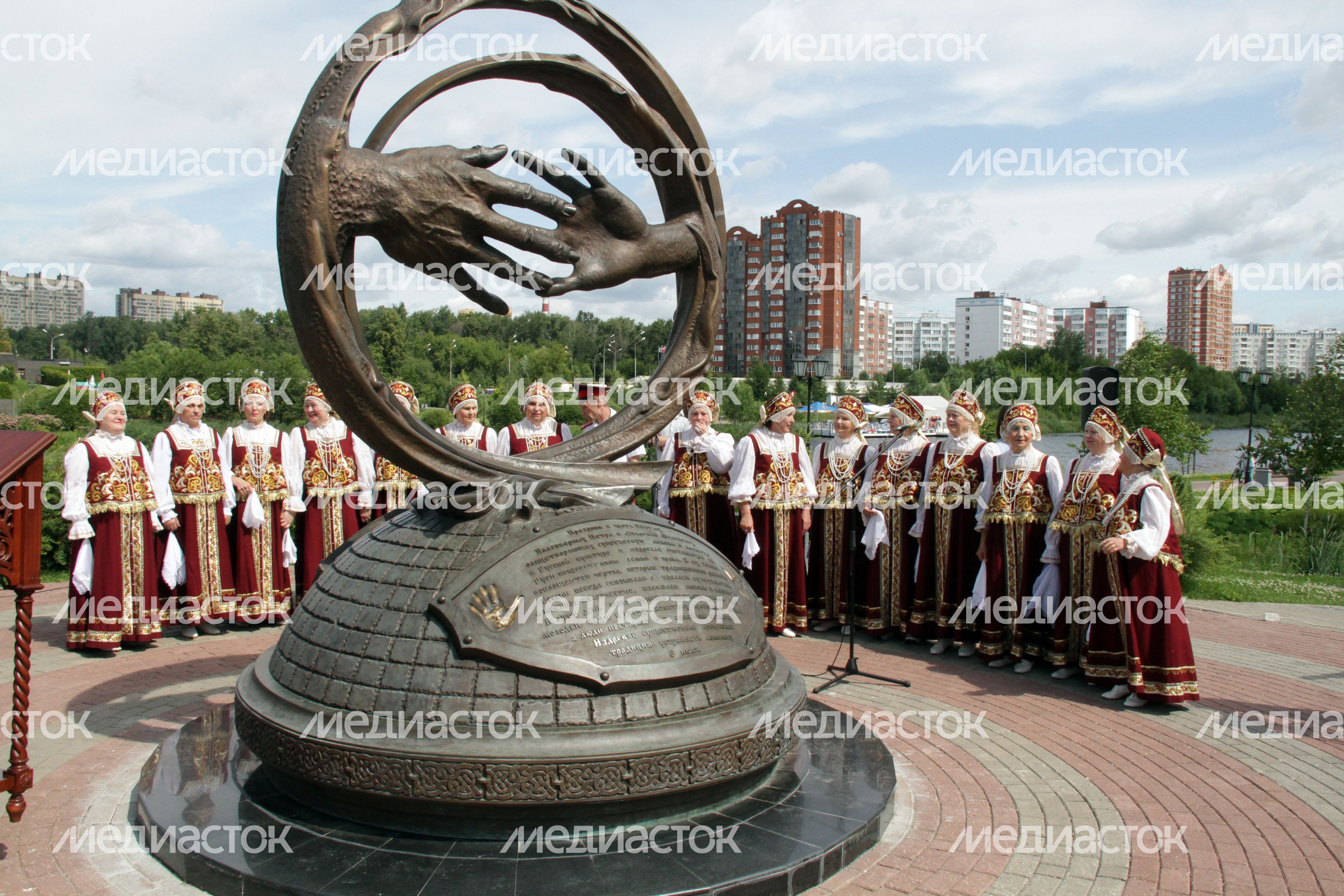 День семьи, любви и верности в Мытищах