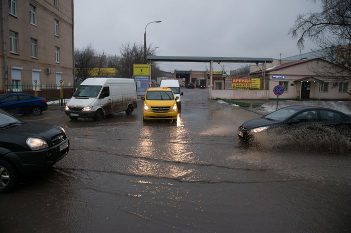 Сильный дождь в Москве