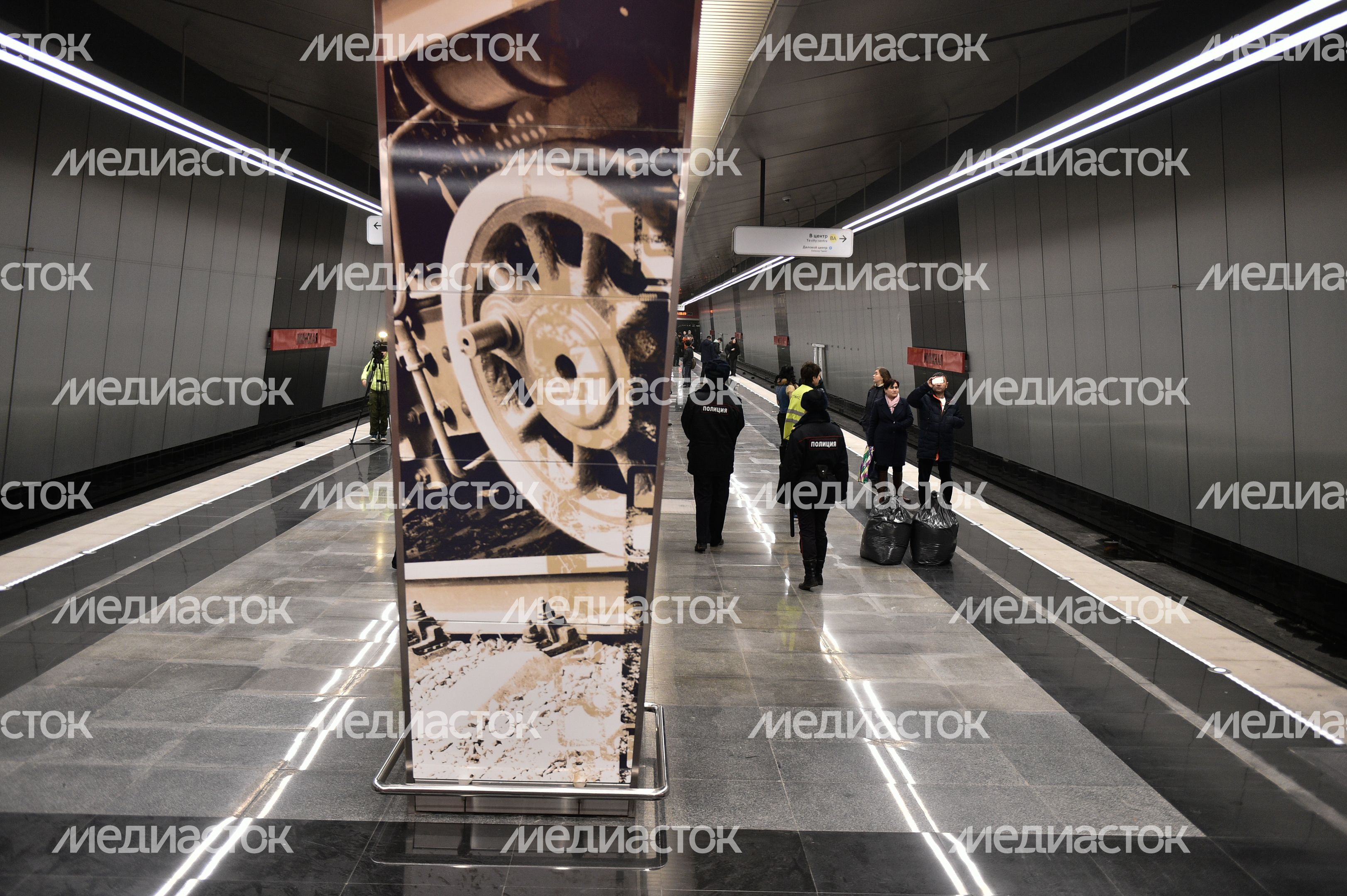На западе Москвы открыли новый станции метрополитена На западе Москвы открыли новый станции метрополитена