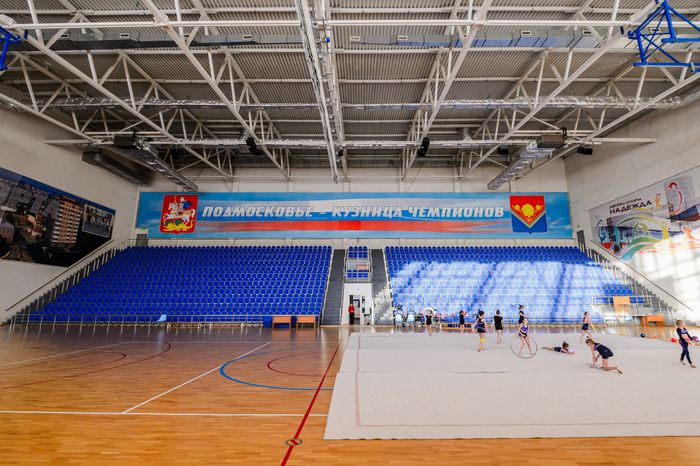 Дворец спорта «Надежда» в Павловском Посаде