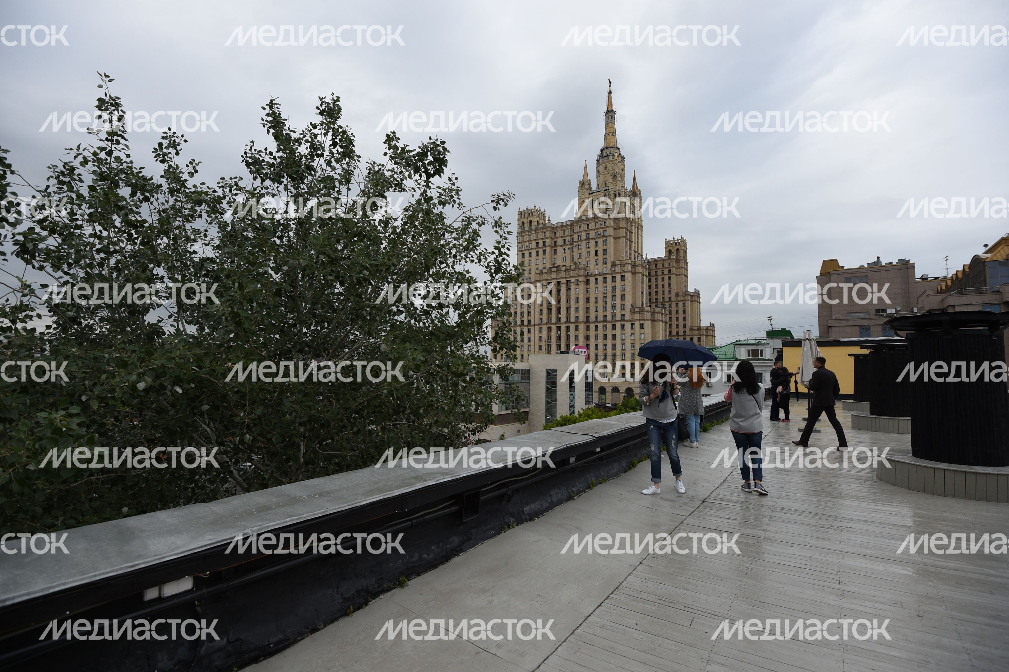 Памятник конструктивизма «Дом Наркомфина» в Москве