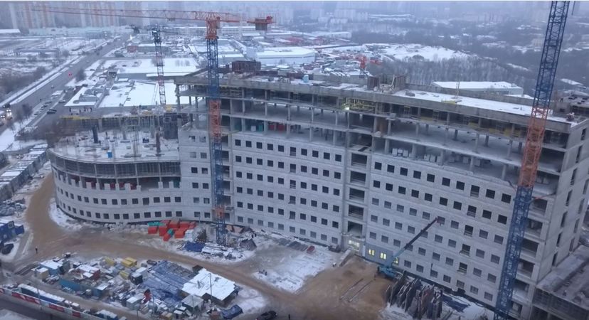 Посещение Губернатором Подмосковья стройплощадки Детской областной больницы в Красногорске