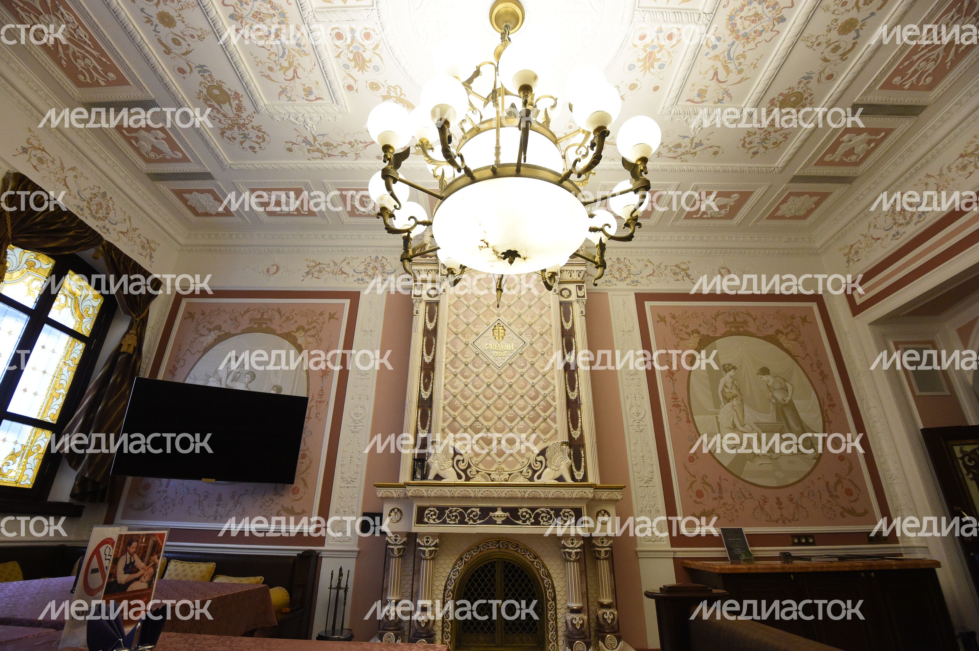 Московские термы: бани, где пьют Moët, заключают сделки и удивляют иностранцев