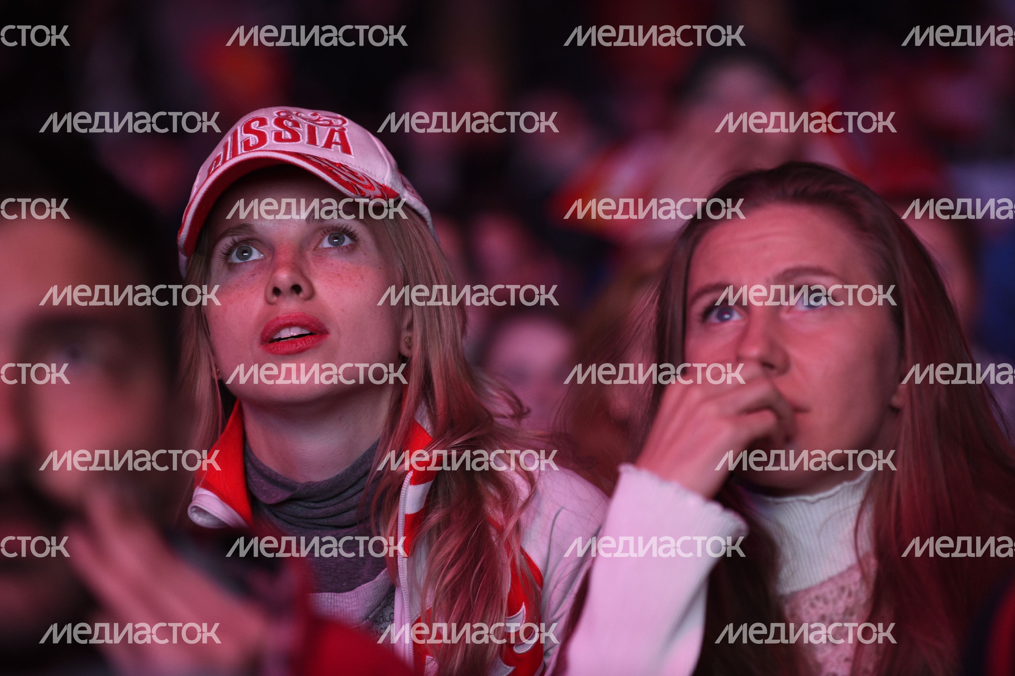 Фан-зона чемпионата мира по хоккею в Москве