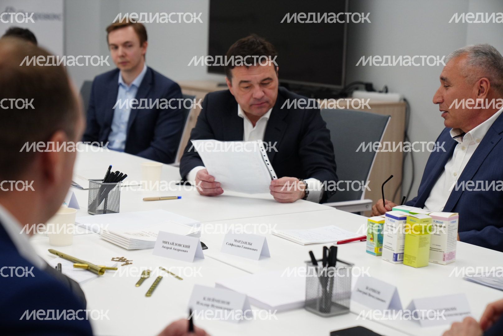 Встреча губернатора с фармпроизводителями Подмосковья