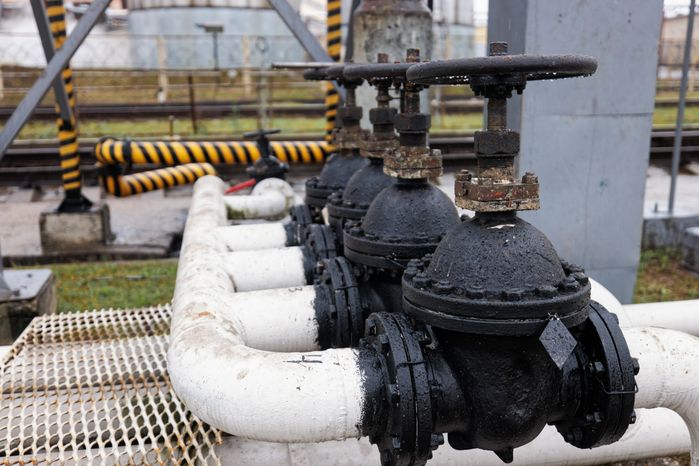 Терминал по перевалке и хранению светлых нефтепродуктов в Красногорске