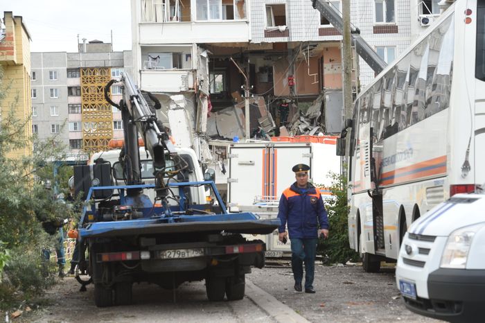 Кадры с места взрыва газа в жилом доме в Ногинске