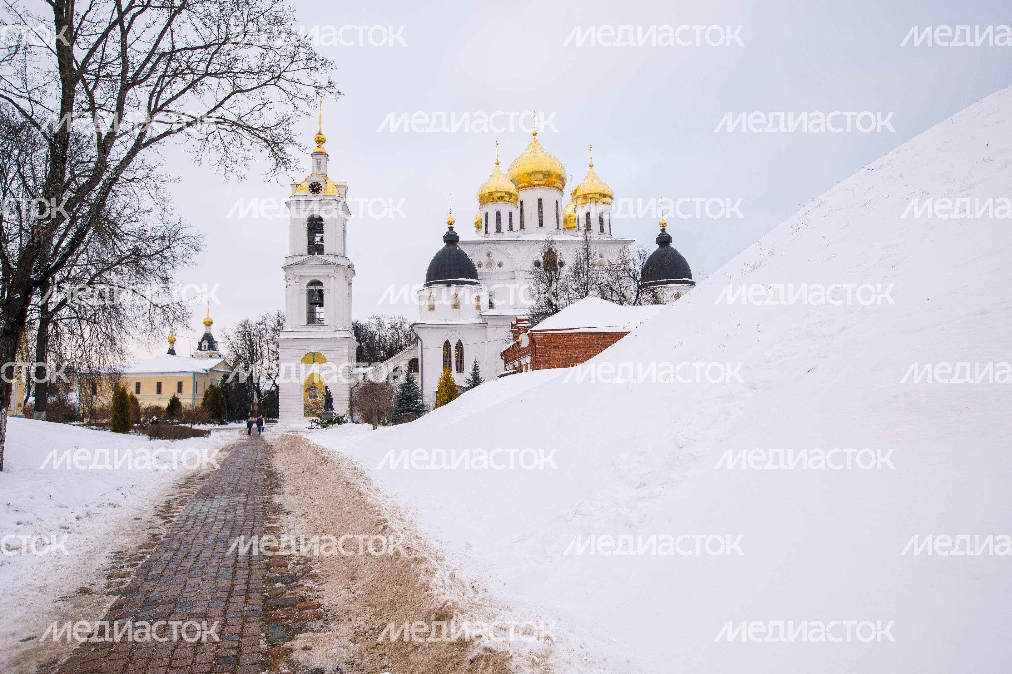 Дмитров. Собор Успения Пресвятой Богородицы Дмитров. Собор Успения Пресвятой Богородицы