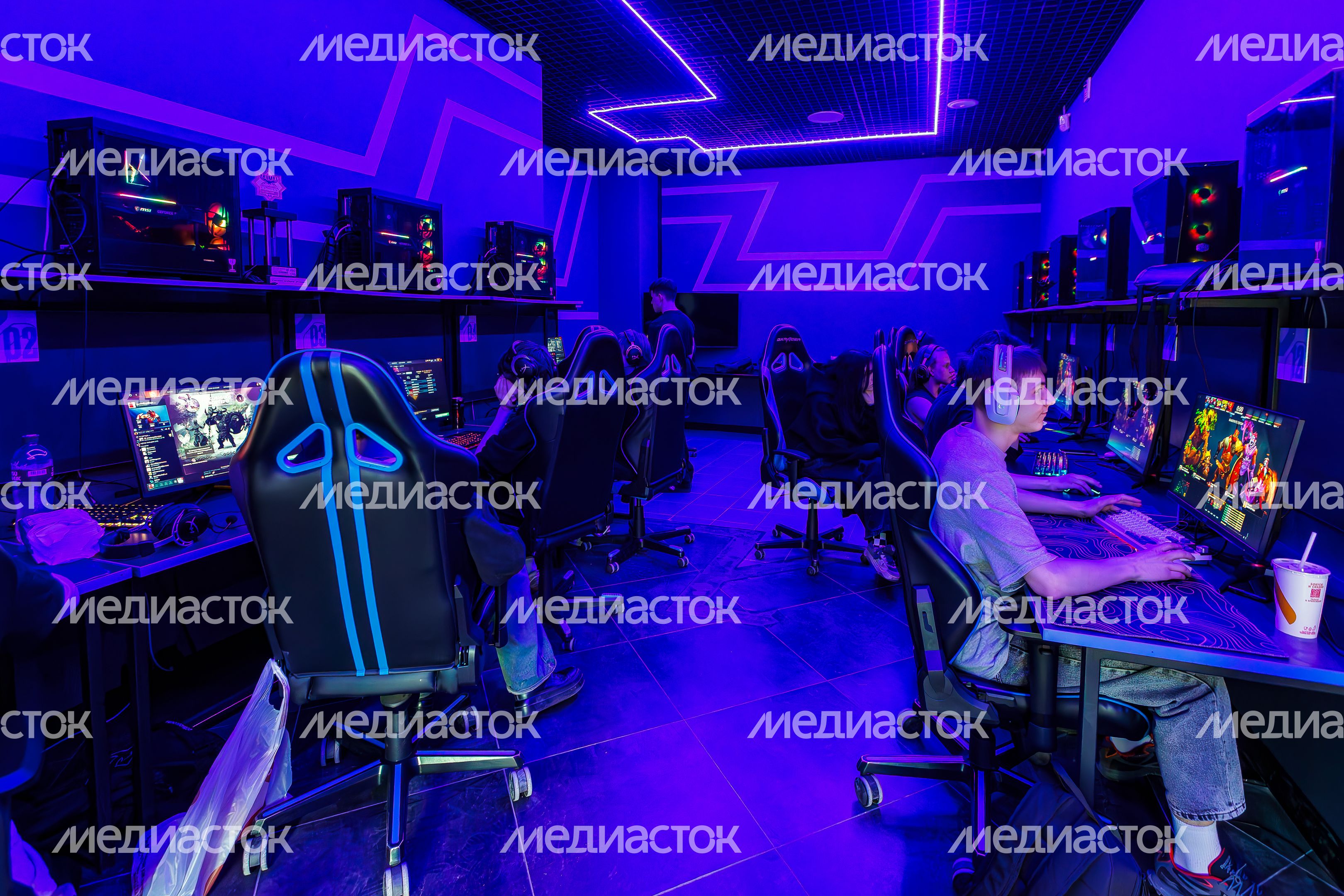 Новый флагманский фиджитал-центр SMP Esports в Балашихе Новый флагманский фиджитал-центр SMP Esports в Балашихе