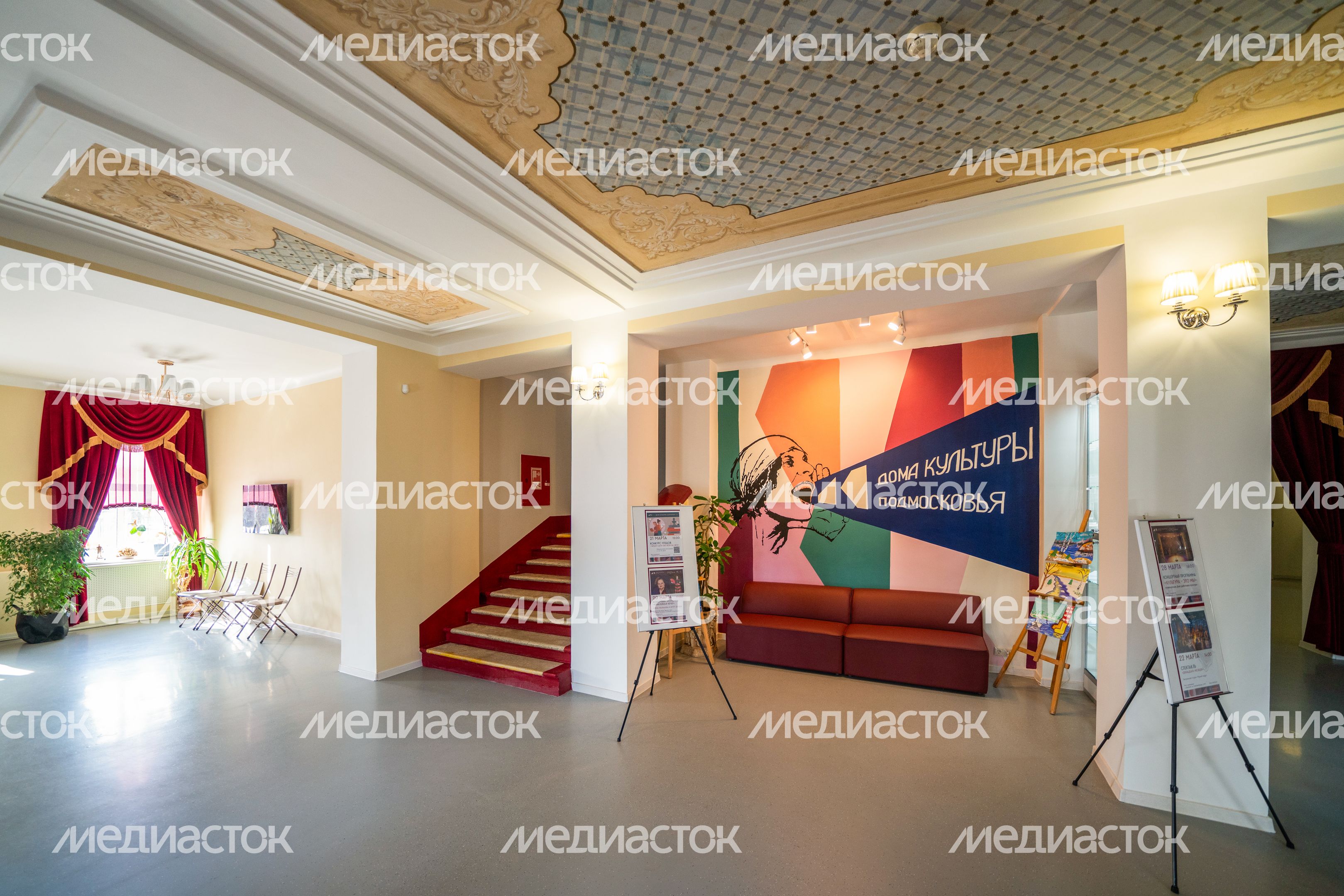 Дом культуры «Дорохово» в поселке Дорохово Рузского округа после ремонта Дом культуры «Дорохово» в поселке Дорохово Рузского округа после ремонта