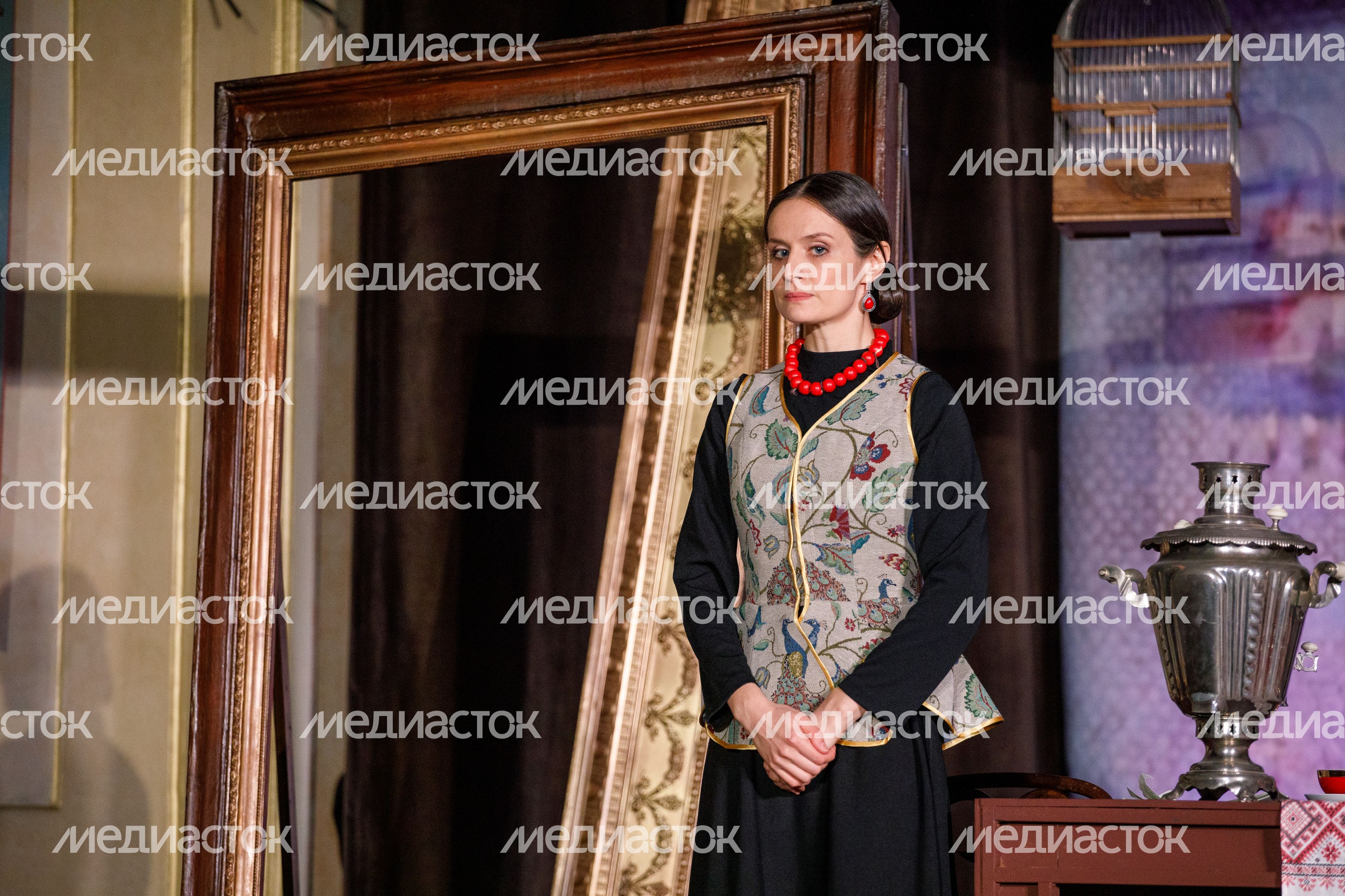 Москва. МГТ «Семейная картина» Москва. МГТ «Семейная картина»