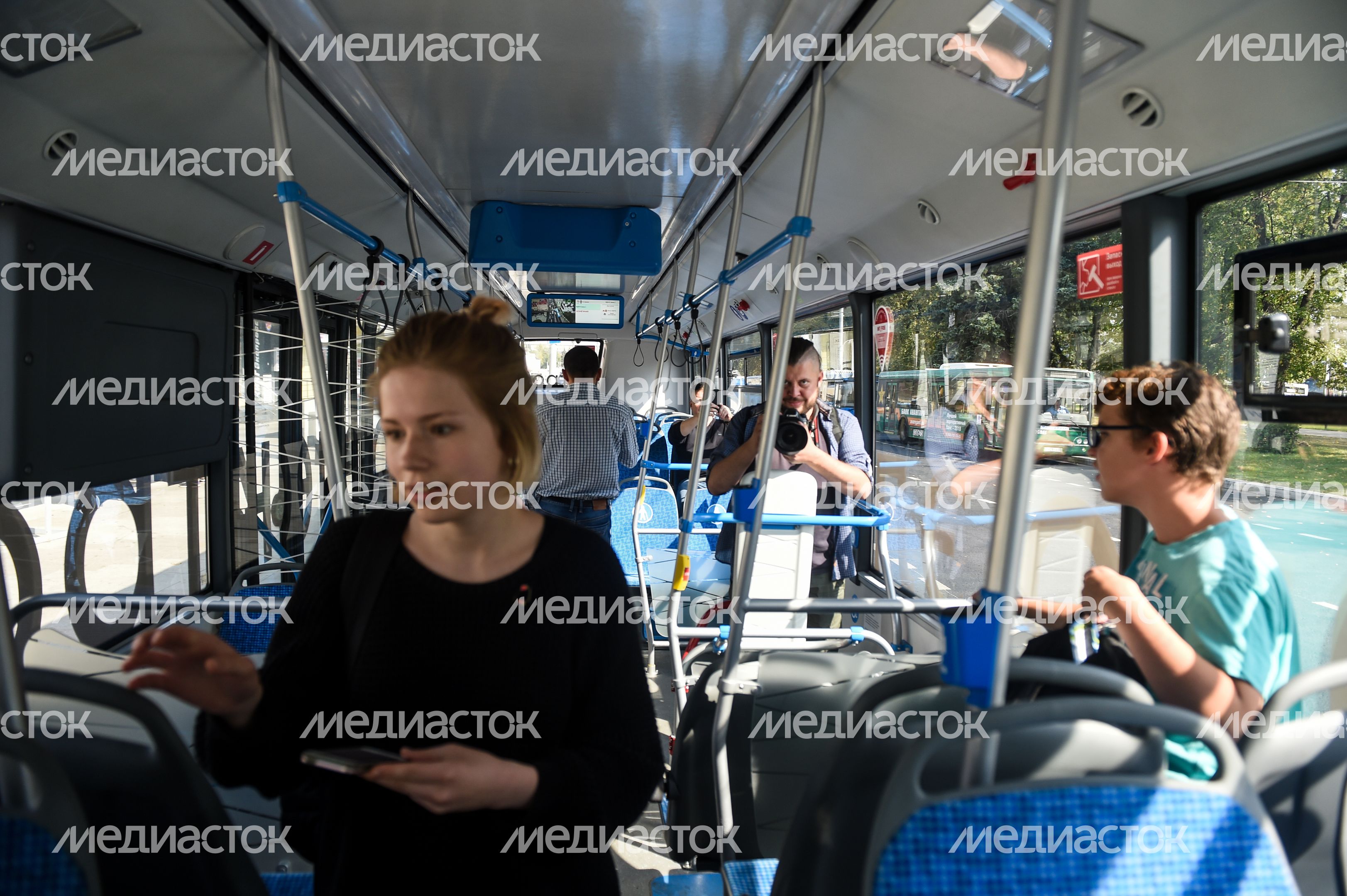 Первый электробус вышел на маршрут в Москве