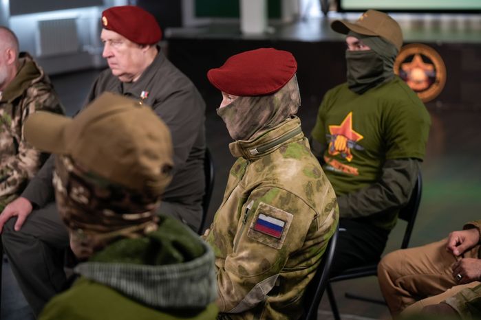 Андрей Воробьев и Владимир Соловьев посетили центр спецподготовки "Витязь" в Балашихе