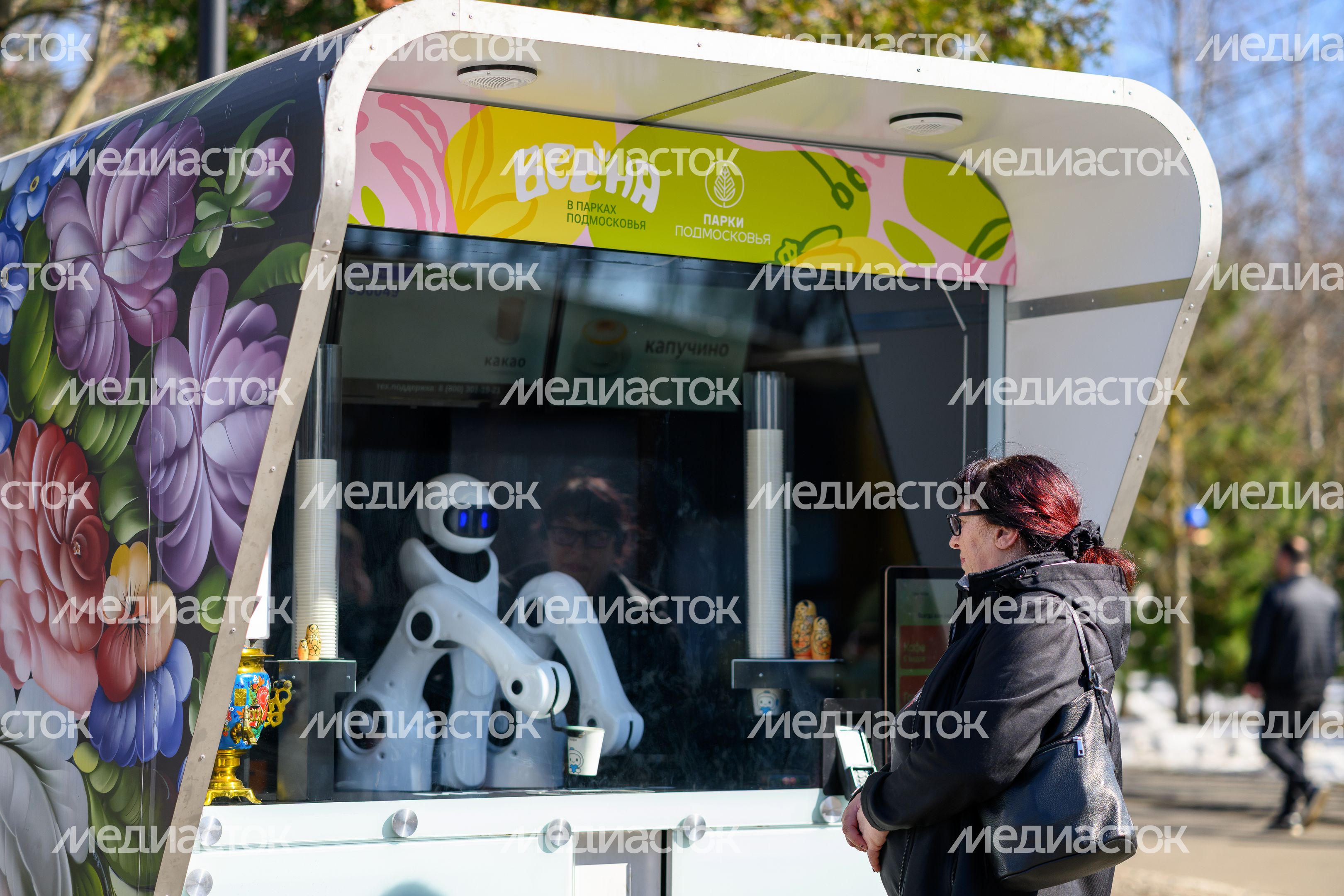 Робокафе в парке Мира города Мытищи Робокафе в парке Мира города Мытищи