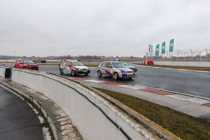 Открытие сезона ралли-кросса на гоночной трассе ADM Raceway в Мячково округа Люберцы
