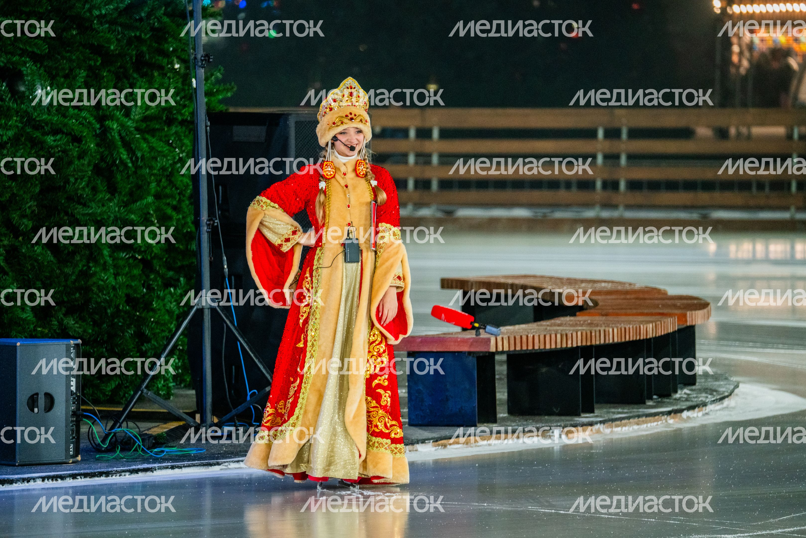 Театрализованное открытие главного катка Подмосковья на зимнем фестивале в парке «Патриот» Одинцовского округа Театрализованное открытие главного катка Подмосковья на зимнем фестивале в парке «Патриот» Одинцовского округа