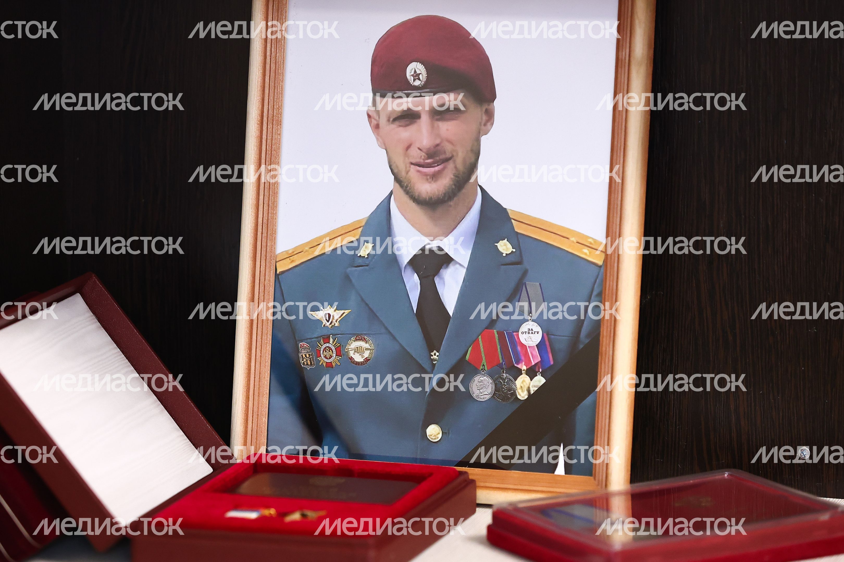 Встреча Губернатора Подмосковья с семьёй участника СВО в Балашихе Встреча Губернатора Подмосковья с семьёй участника СВО в Балашихе