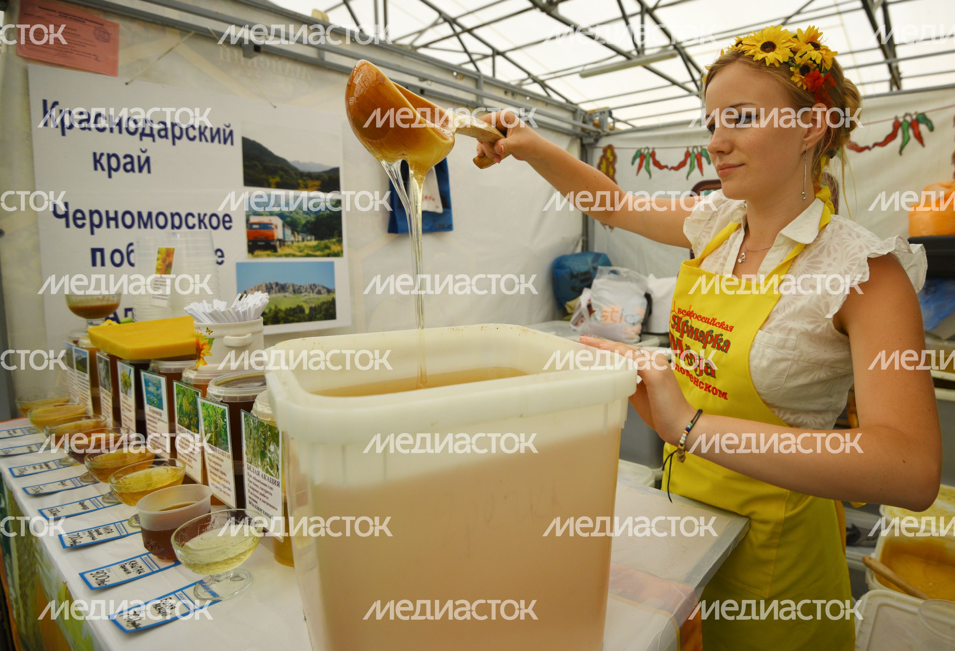 Всероссийская ярмарка меда в музее-заповеднике «Коломенское»