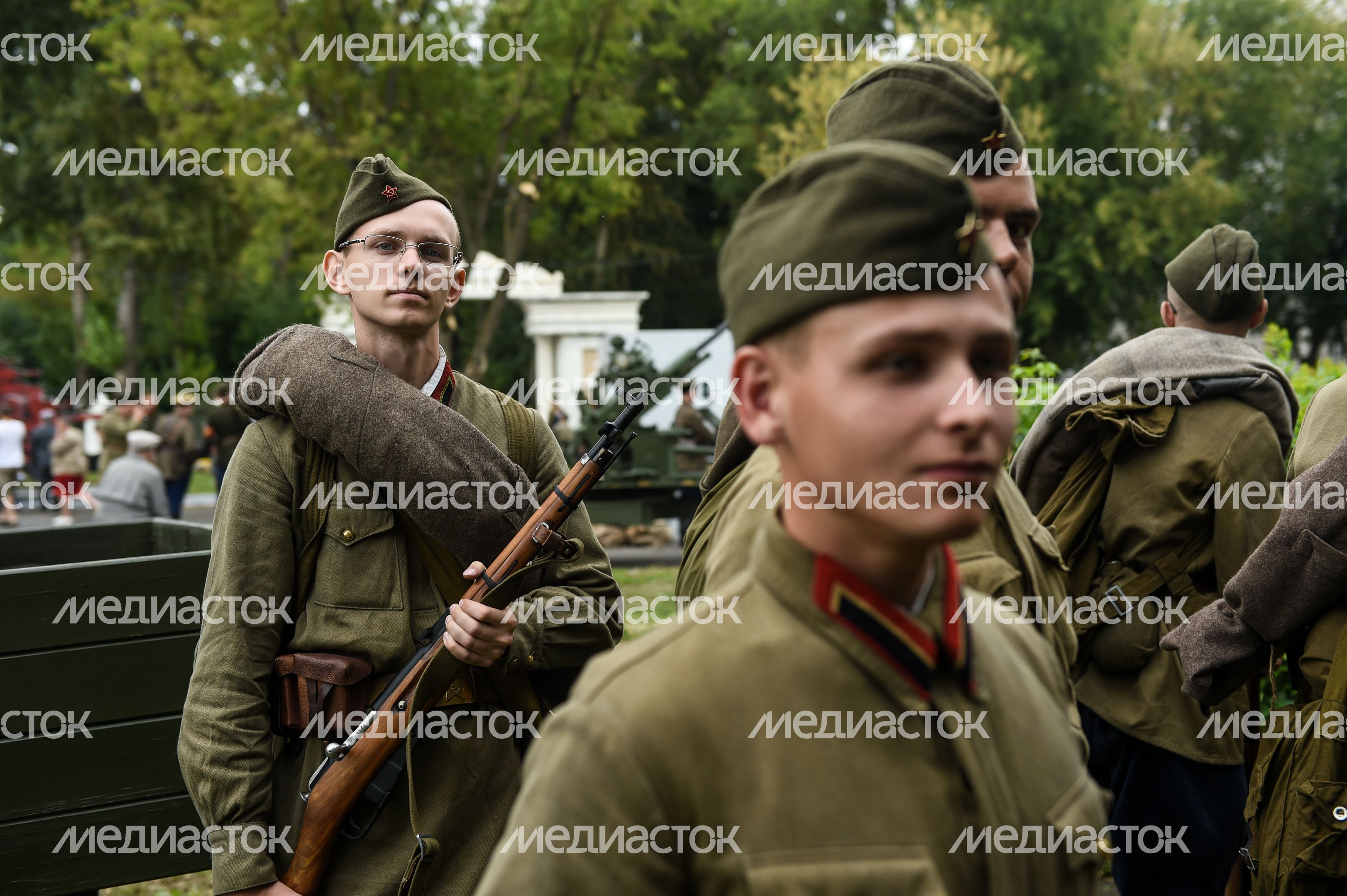 Андрей Воробьев посетил съемочную площадку фильма Ильинский Рубеж