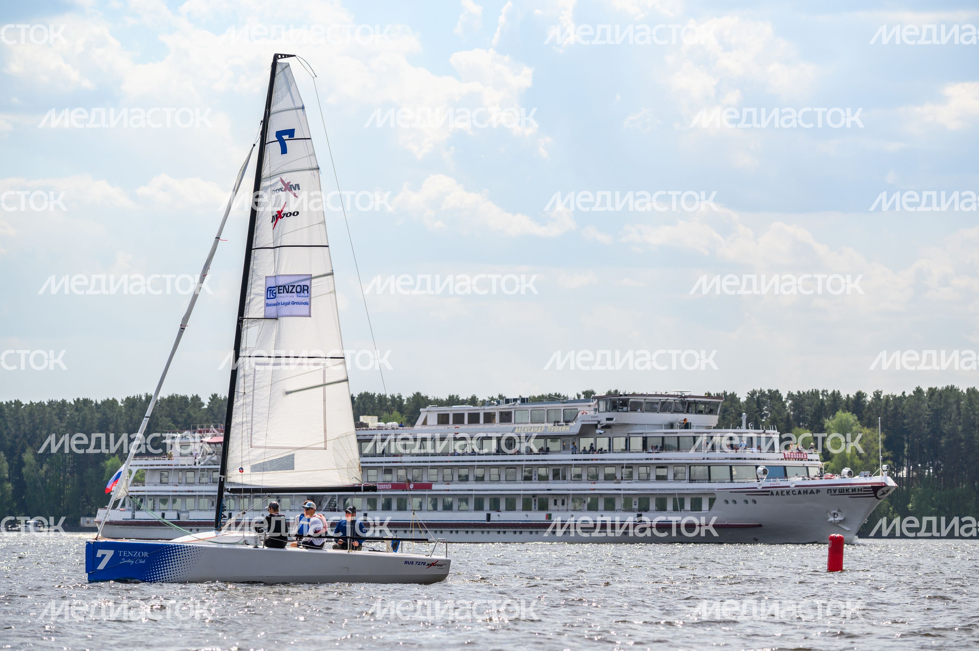 Парусная регата на Пестовском водохранилище в Мытищах