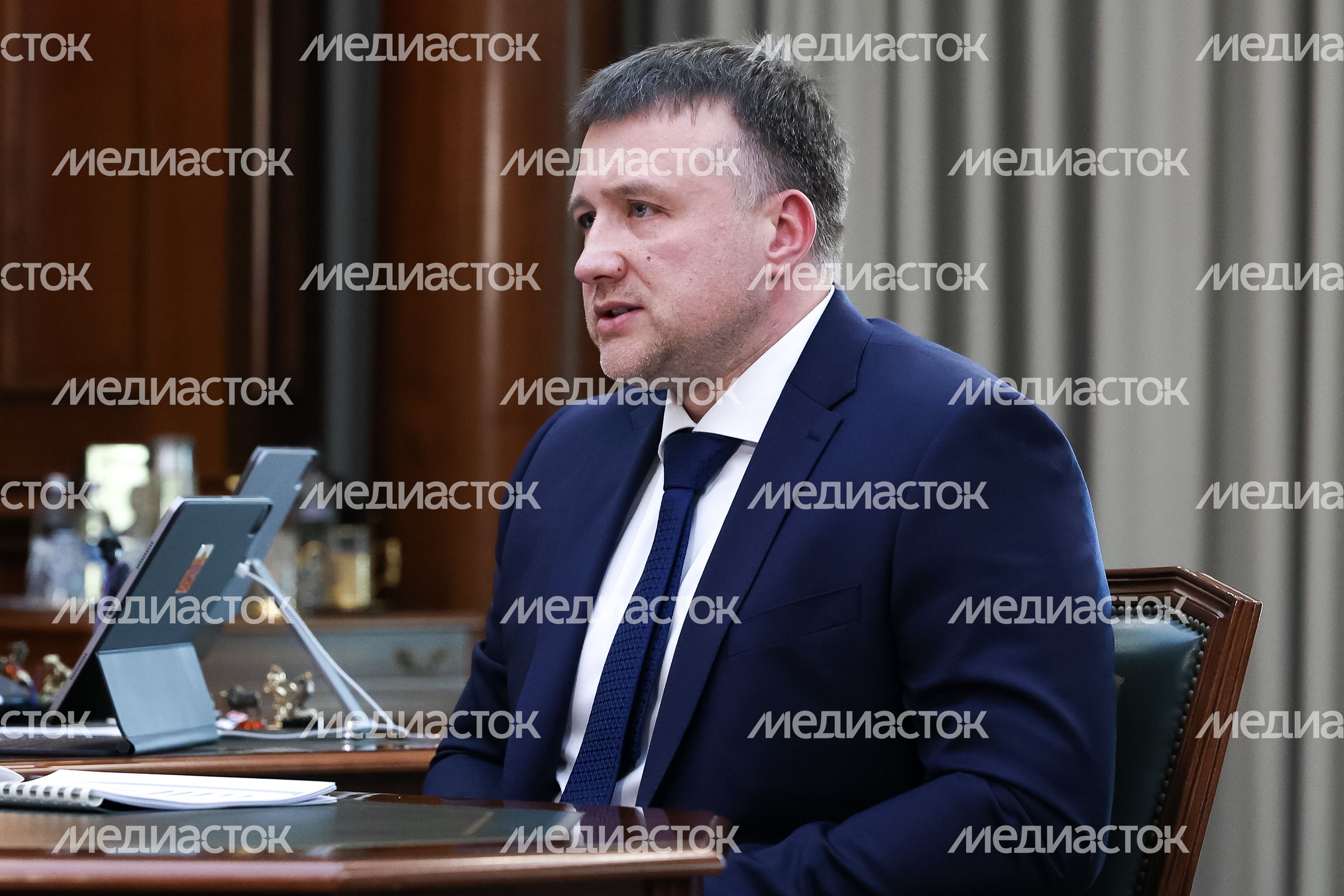 Андрей Воробьев встретился с главой Серпухова Алексеем Шимко Андрей Воробьев встретился с главой Серпухова Алексеем Шимко