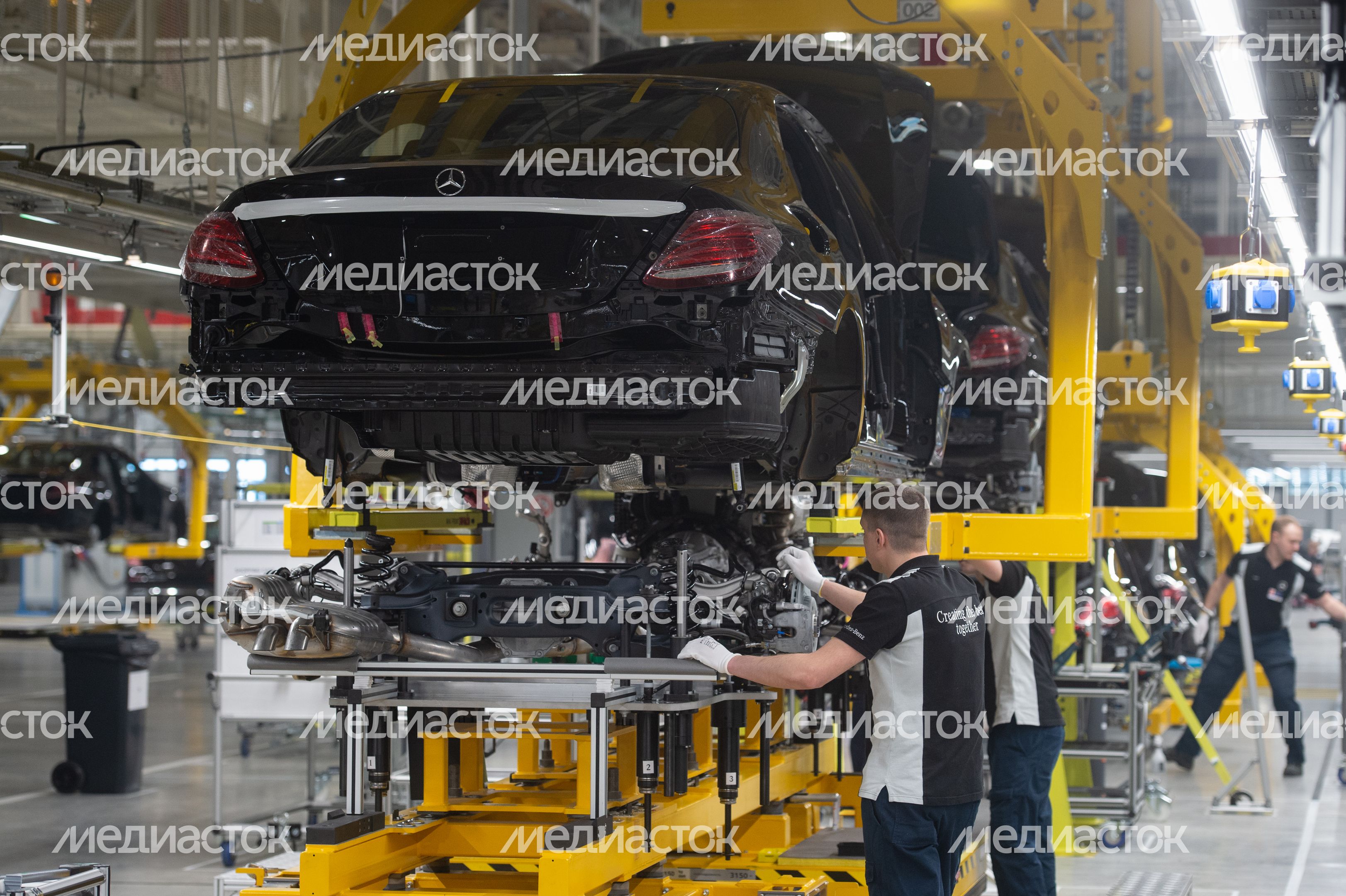 Открытие автомобильного завода Mercedes‑Benz в Подмосковье