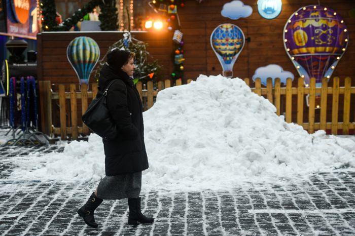 Последстивя сильного снегопада в Москве