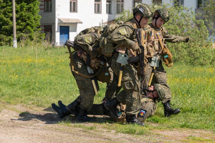 Военно-техническая игра "Арт-дуэль-2024" на аэродроме Волосово