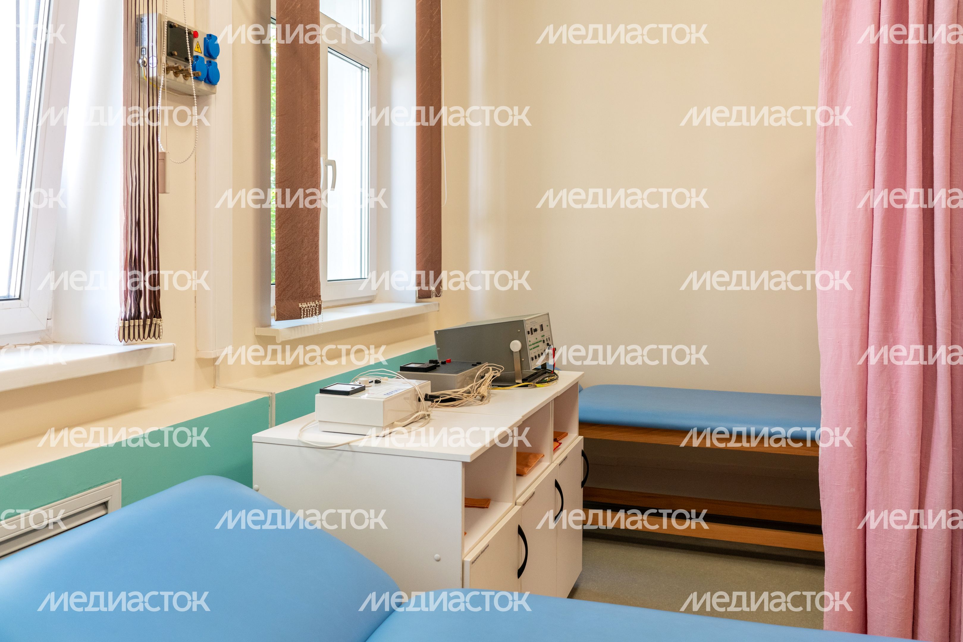 Детская поликлиника в микрорайоне Трехгорка города Одинцово после капитального ремонта Детская поликлиника в микрорайоне Трехгорка города Одинцово после капитального ремонта