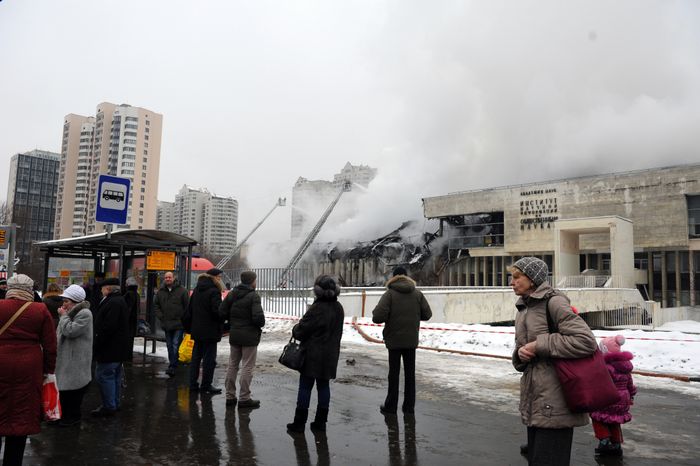 Пожар в библиотеке ИНИОН в Москве