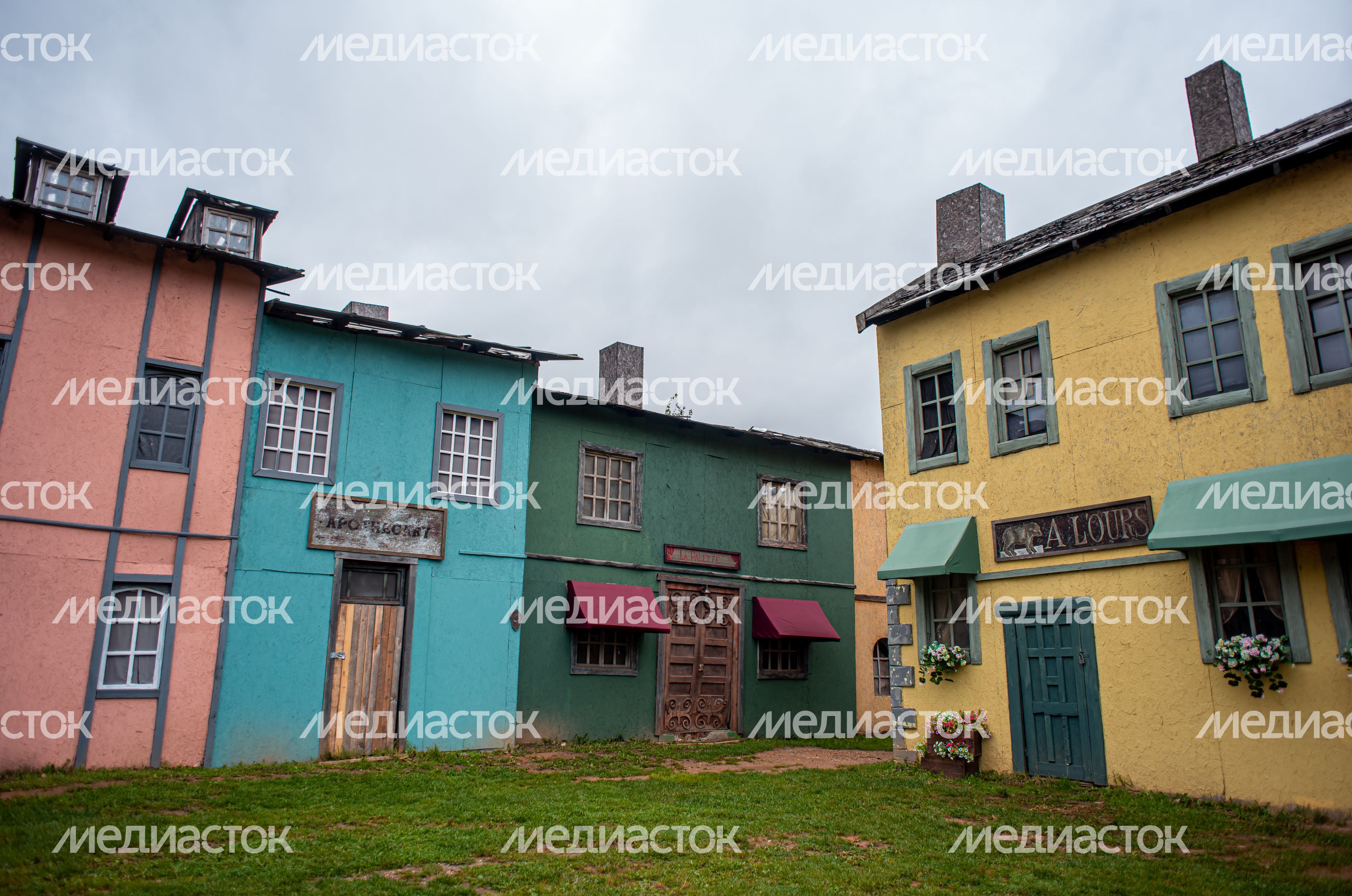Осенние виды Киногорода Piligrim Porto