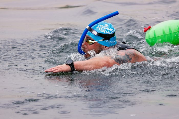 Заплыв на открытой воде Swimcup на Кореневском карьере в Люберцах