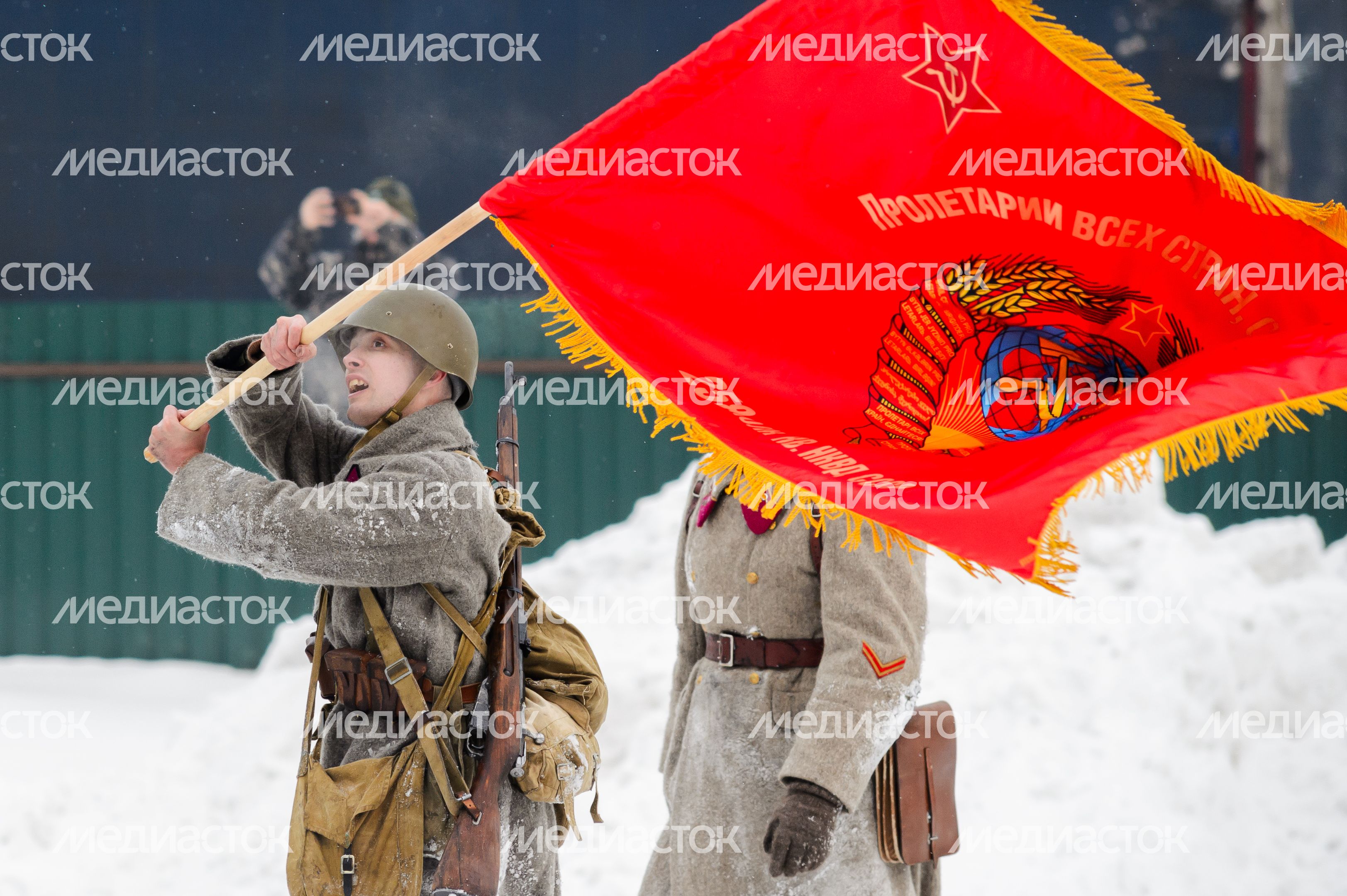 Мытищи. Военно-историческая реконструкция «Разгром немецких войск под Москвой» Мытищи. Военно-историческая реконструкция «Разгром немецких войск под Москвой»