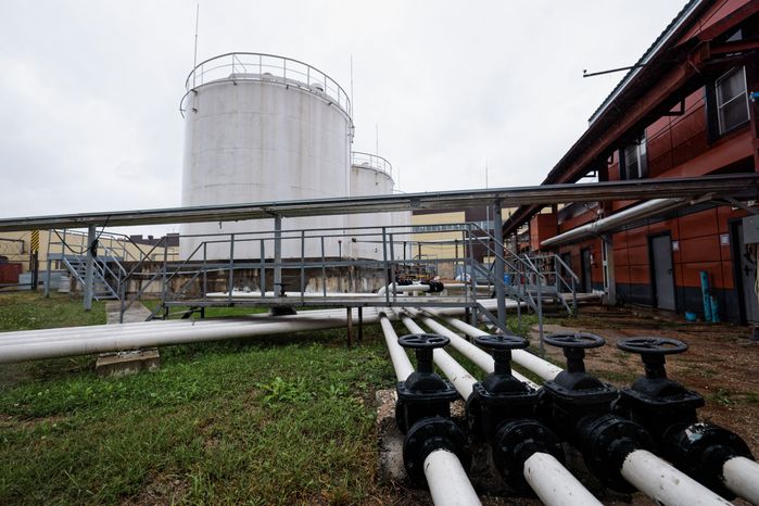 Терминал по перевалке и хранению светлых нефтепродуктов в Красногорске