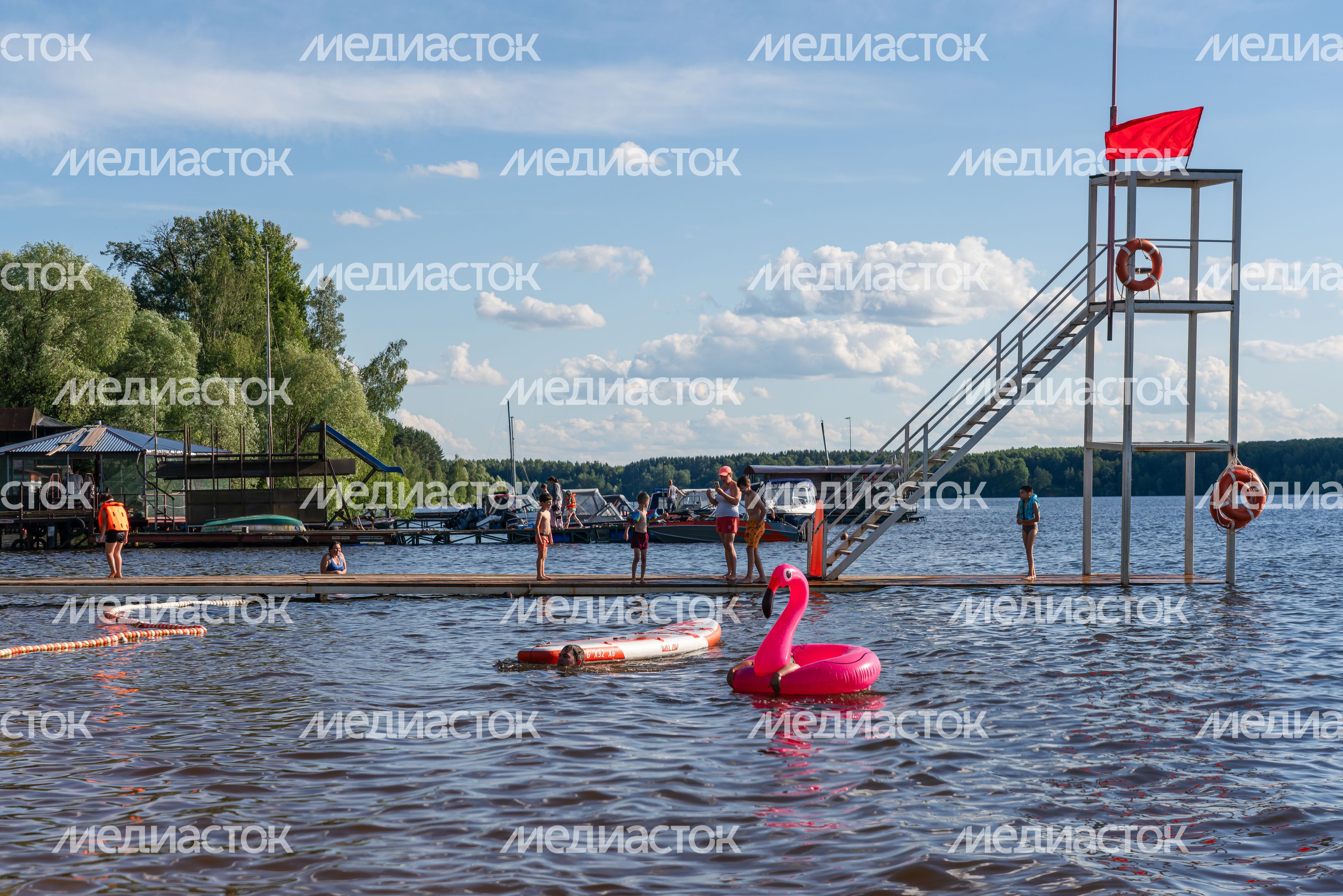 Ильинский пляж в Можайском округе Ильинский пляж в Можайском округе