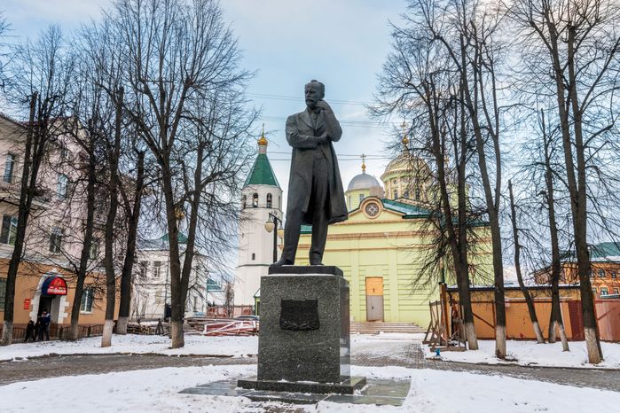 Памятник П.И. Чайковскому в городе Клин