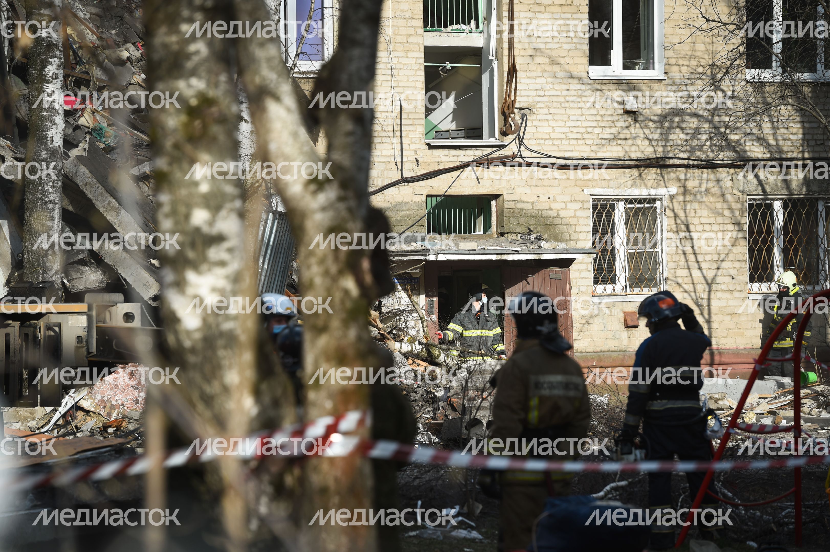 Кадры с места взрыва газа в многоквартирном доме в Орехово-Зуеве