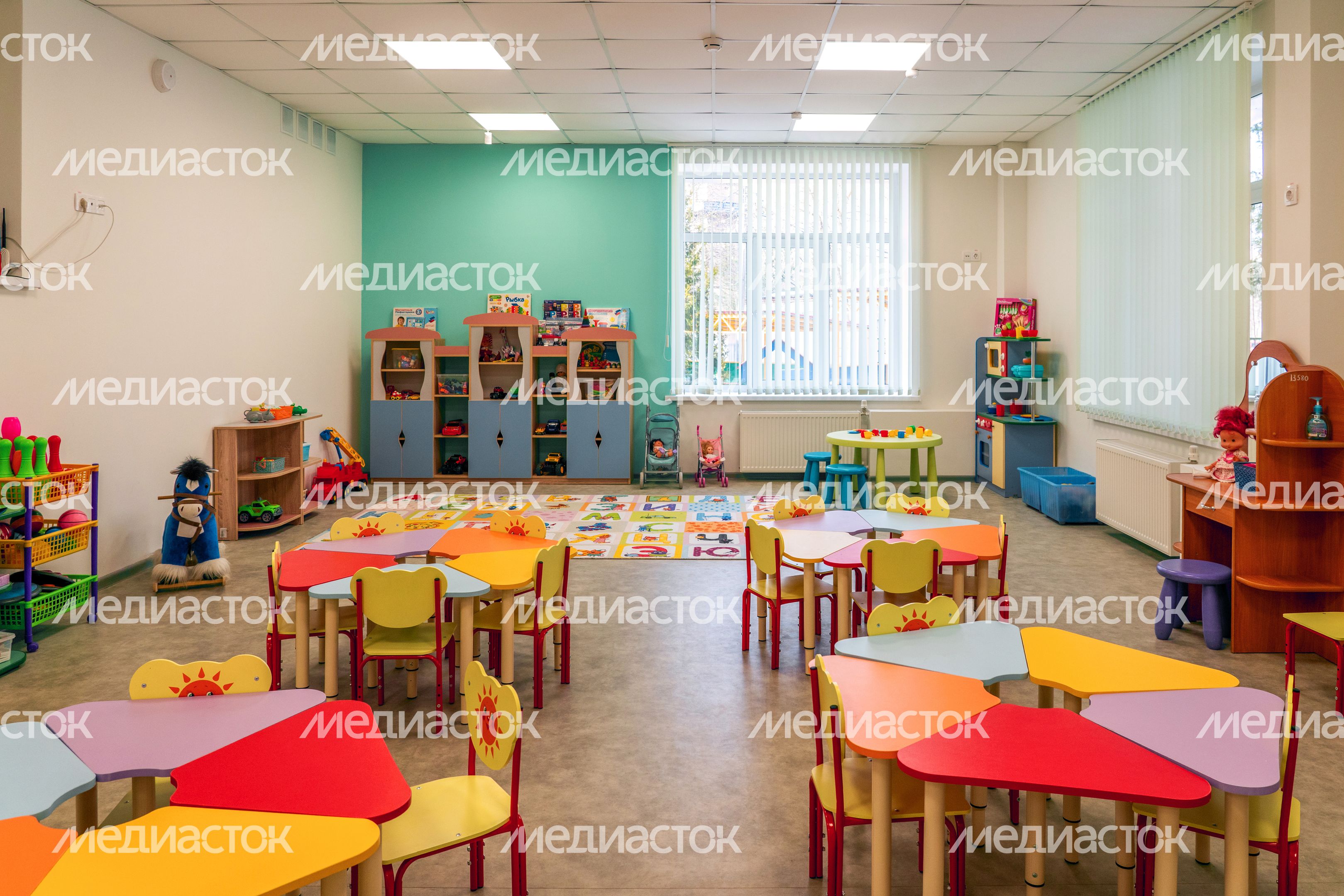 Игровая комната в детском саду №44 поселка Радумля округа Солнечногорск после капитального ремонта Игровая комната в детском саду №44 поселка Радумля округа Солнечногорск после капитального ремонта
